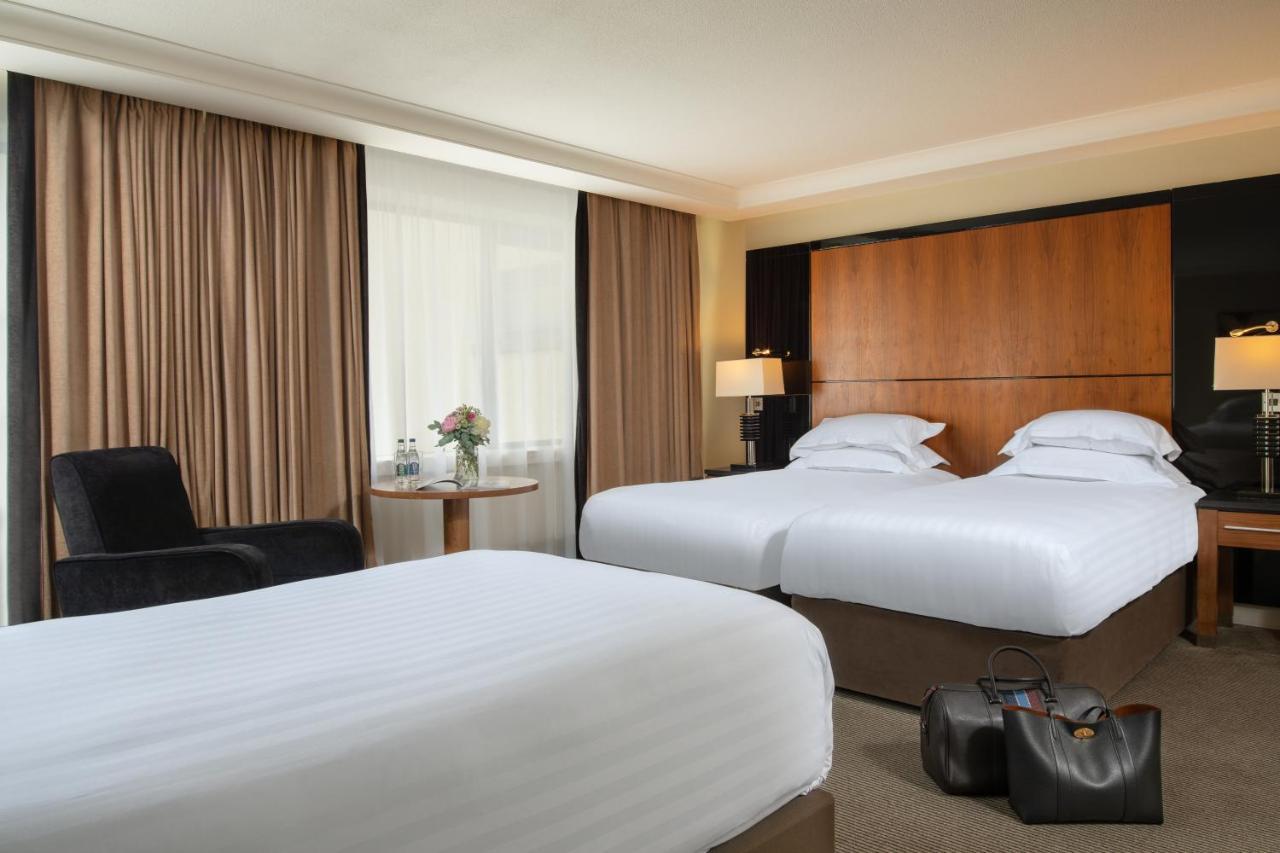 The Galmont Hotel & Spa Голуей Екстериор снимка