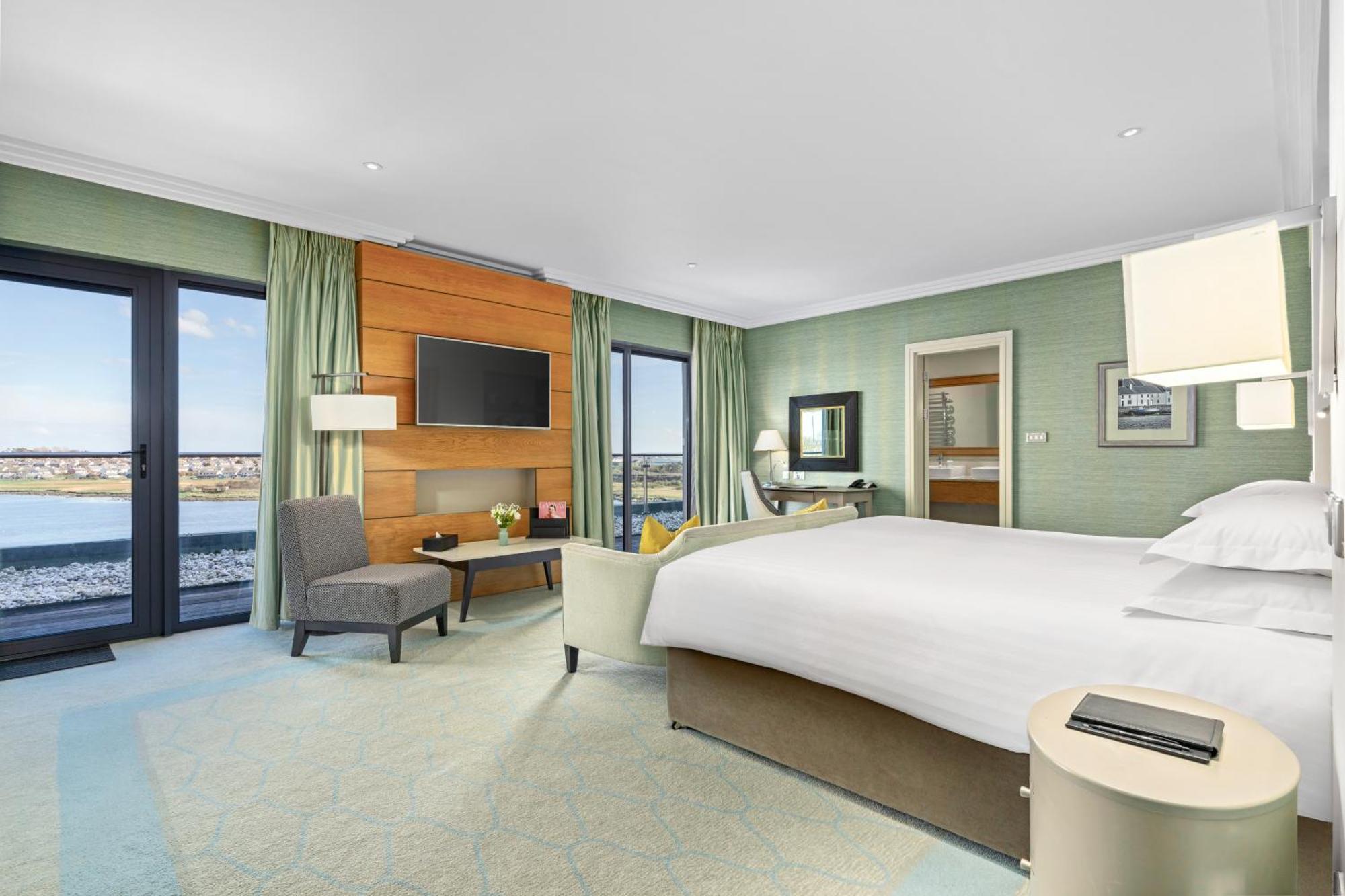 The Galmont Hotel & Spa Голуей Екстериор снимка