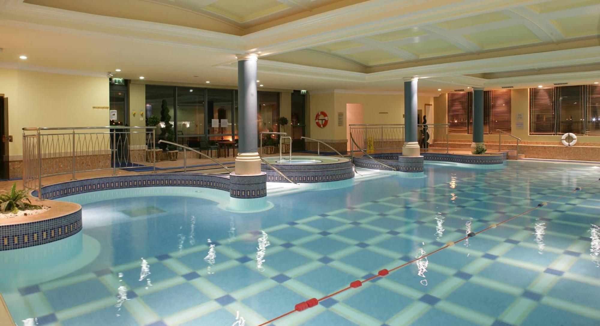 The Galmont Hotel & Spa Голуей Екстериор снимка
